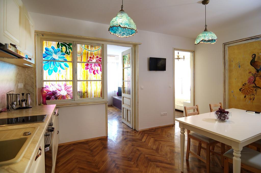 Art Guesthouse Vintage Burgas Esterno foto