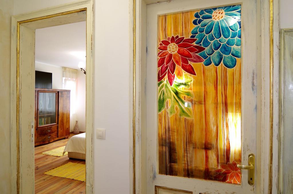Art Guesthouse Vintage Burgas Esterno foto