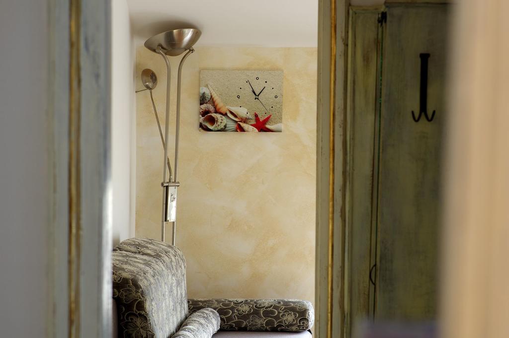 Art Guesthouse Vintage Burgas Esterno foto